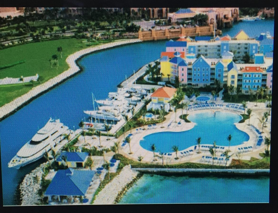 Harborside Atlantis Hotell Nassau Exteriör bild